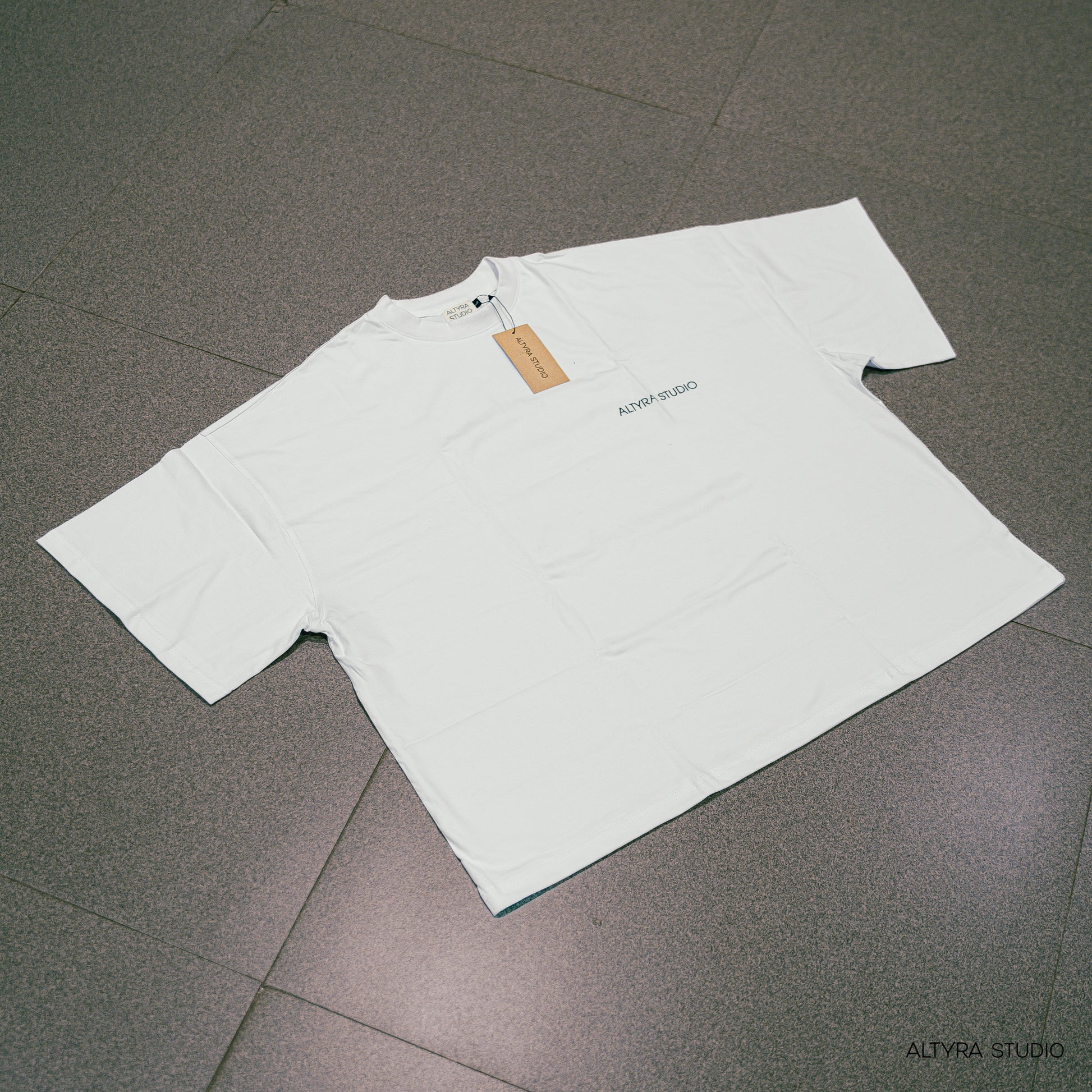 ORRIN TEE WHITE Edition