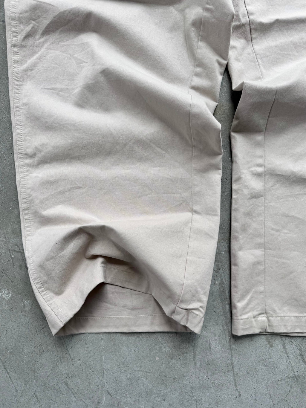 The Barrel Pant Beige