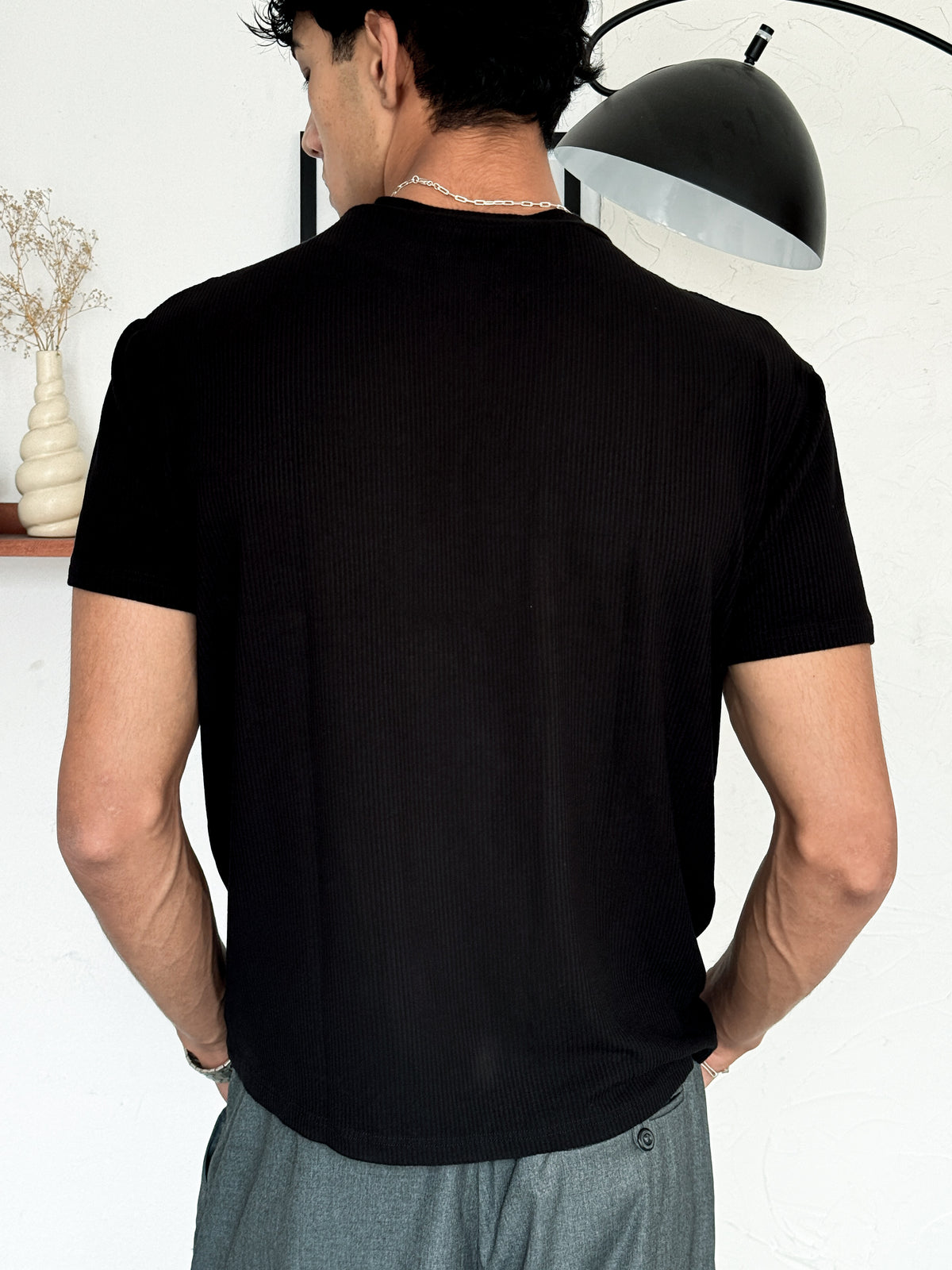 The Half Henley Tee Black