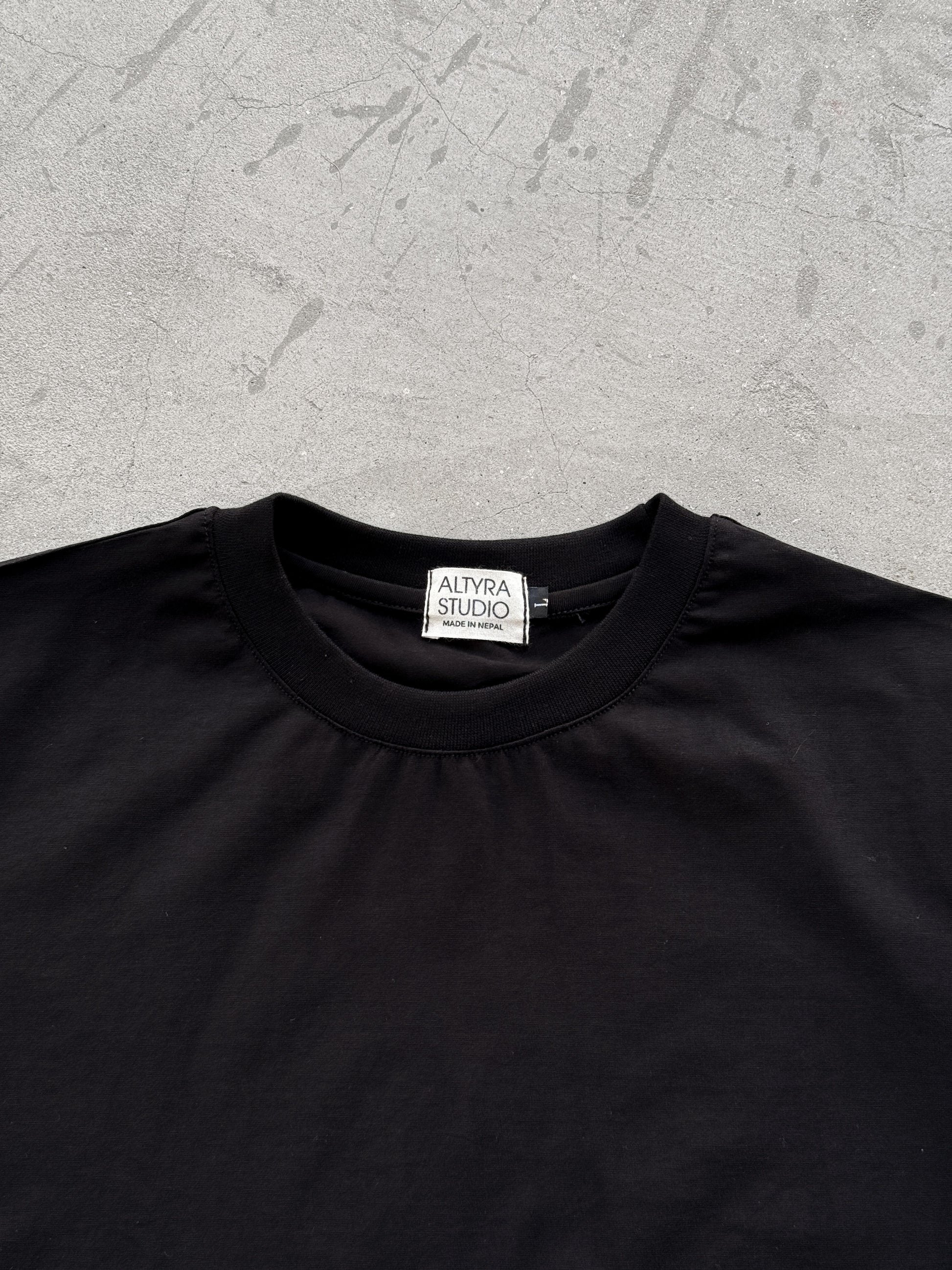 THE WILDE MUSCLE TEE BLACK edition