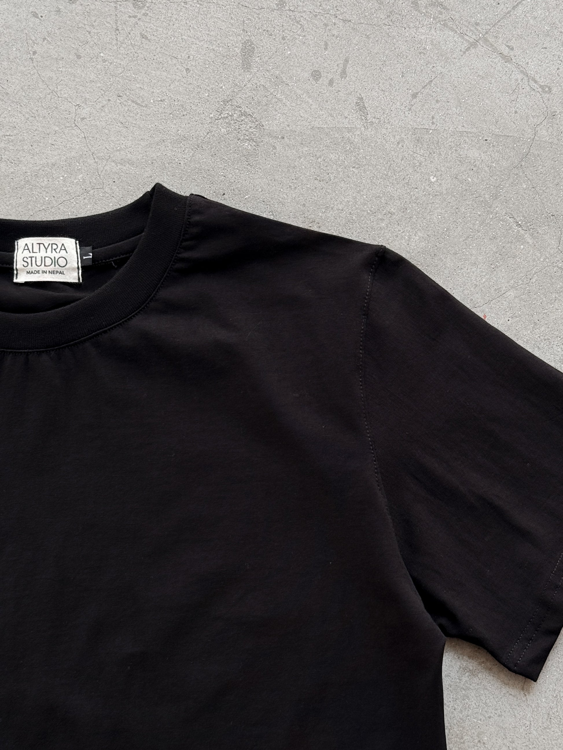 THE WILDE MUSCLE TEE BLACK edition