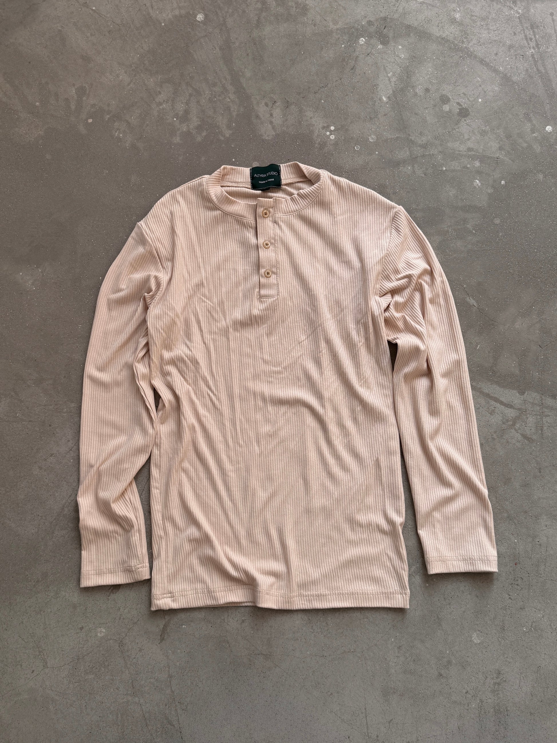 HENLEY BEIGE TEE