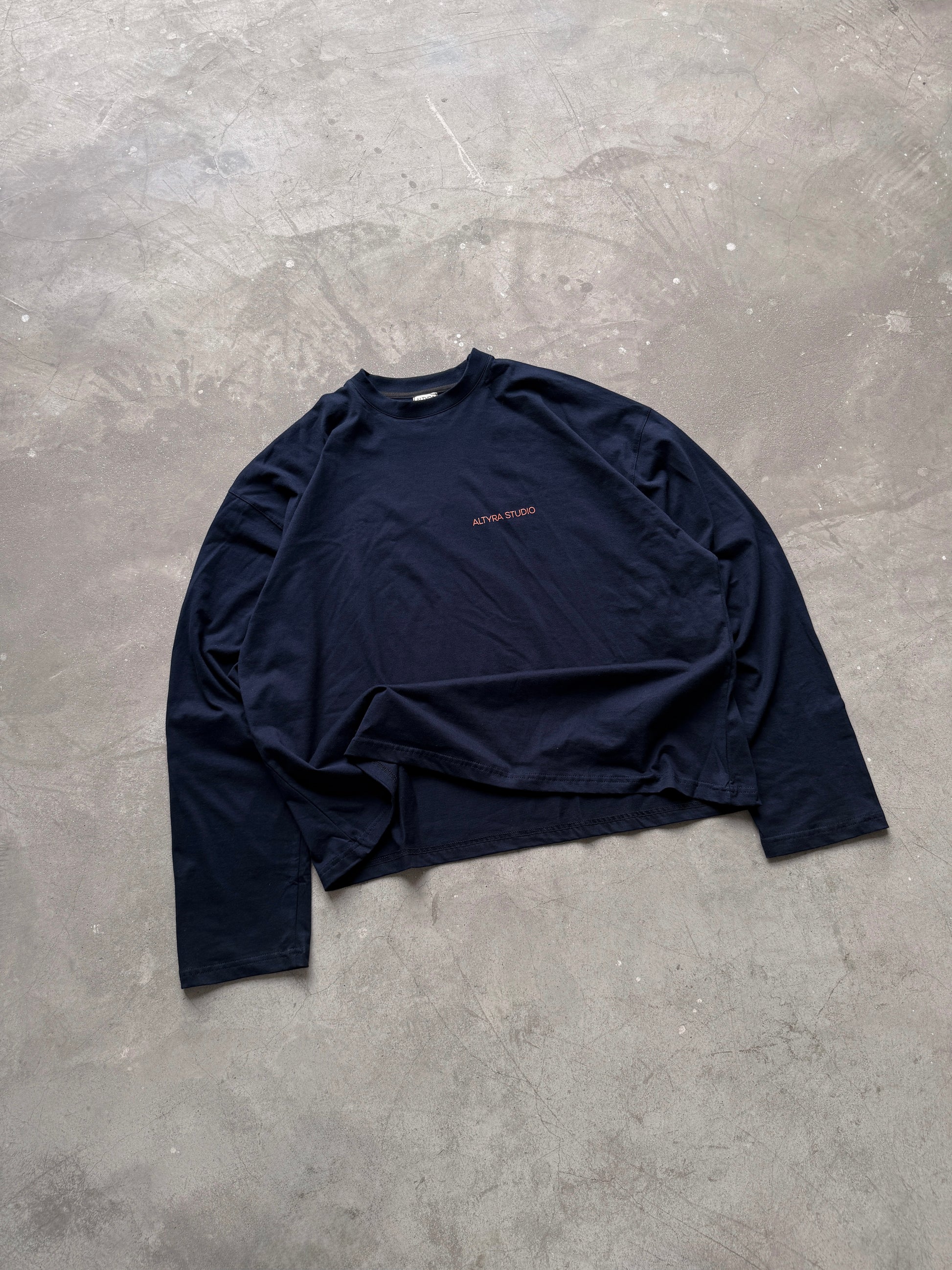 LONG SLEEVE TEE